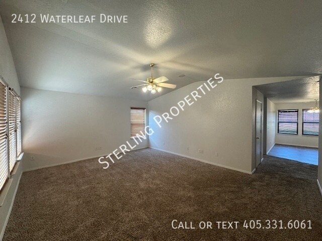 Foto del edificio - 2412 Waterleaf Dr