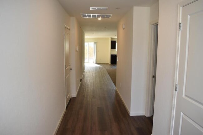 Building Photo - 4027 Bayonet Dr