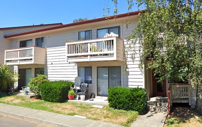 Foto del edificio - 200 High School Rd NE