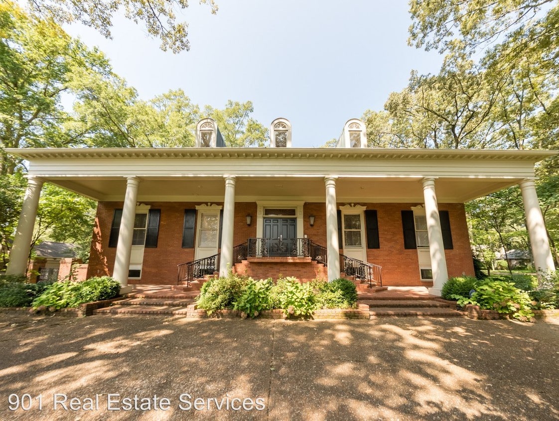4 br, 3.5 bath House 2237 Kirby Road House for Rent in Memphis, TN