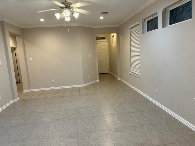 Building Photo - 2209 Windy Grove Dr