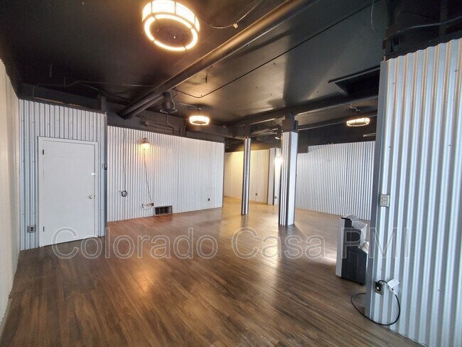 Foto del edificio - 1012 W Colorado Ave