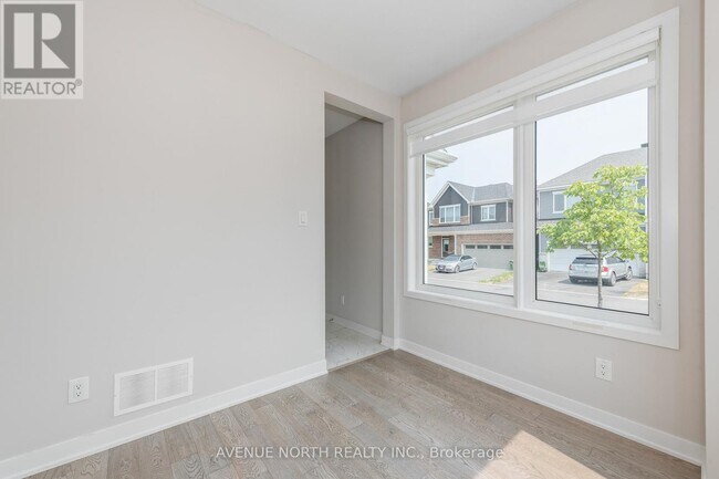 Building Photo - 161 Rugosa St