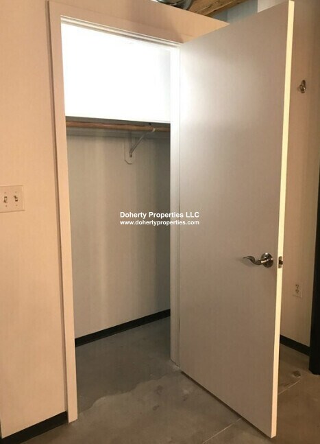 Foto del edificio - 130 John St