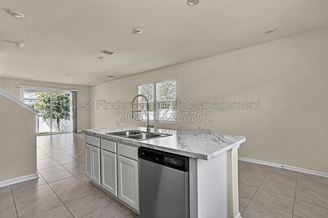 Foto del edificio - 864 Gate Run Rd