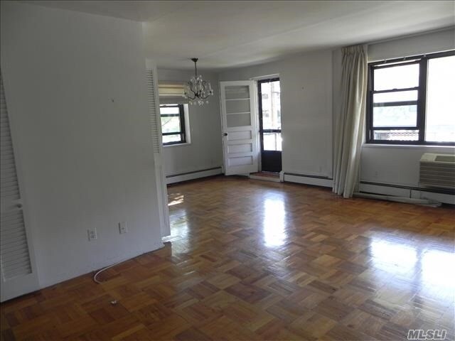 Building Photo - 25 Park Pl