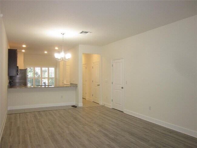 Foto del edificio - 1115 Hillhurst Dr