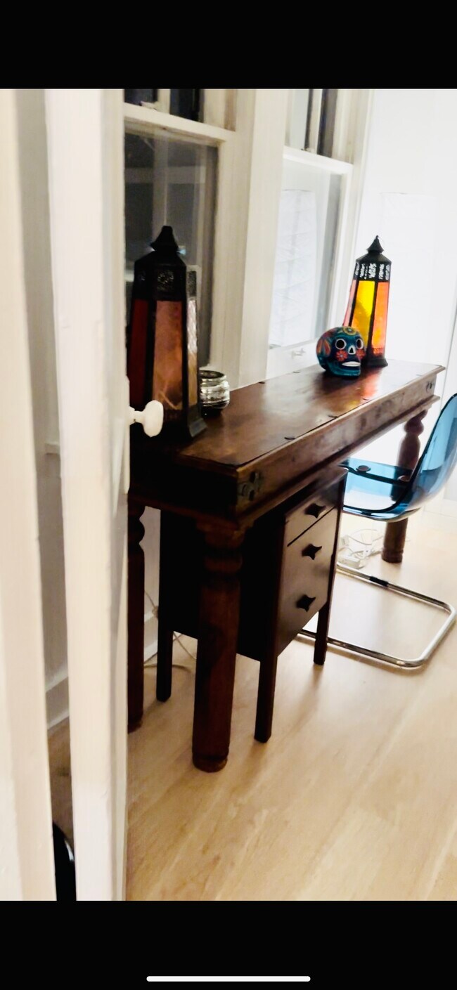 Work space in bedroom - 1302 S N St