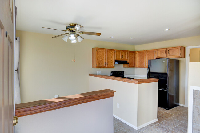 Building Photo - 2056 Bristlecone Dr