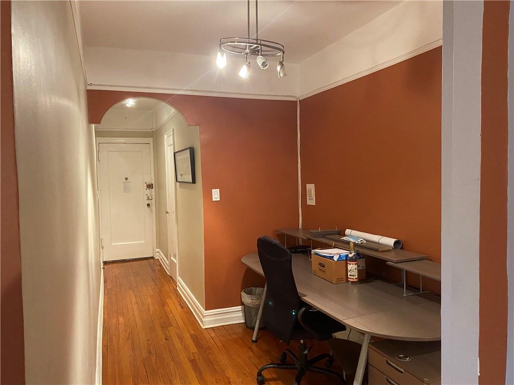 Primary Photo - 351 Marine Ave