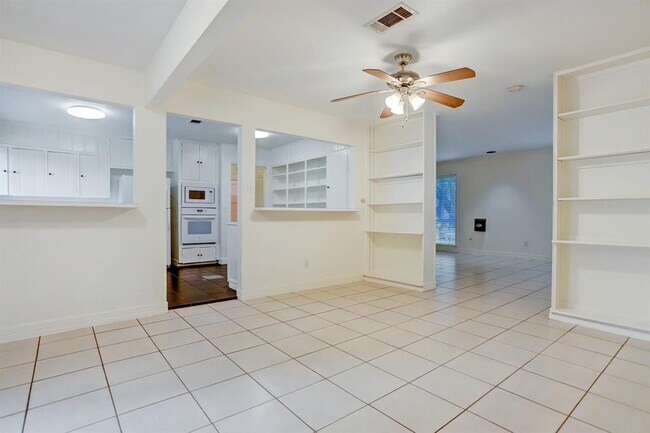 Building Photo - 3710 Westerman St
