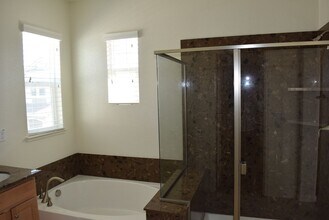 Building Photo - 378 W Abbey Ln