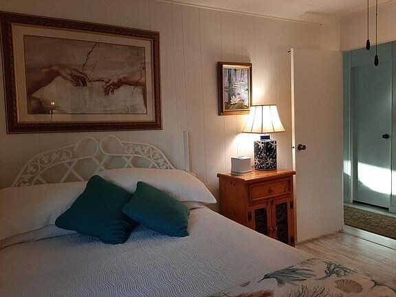 Foto del edificio - 340 Old Mill Rd
