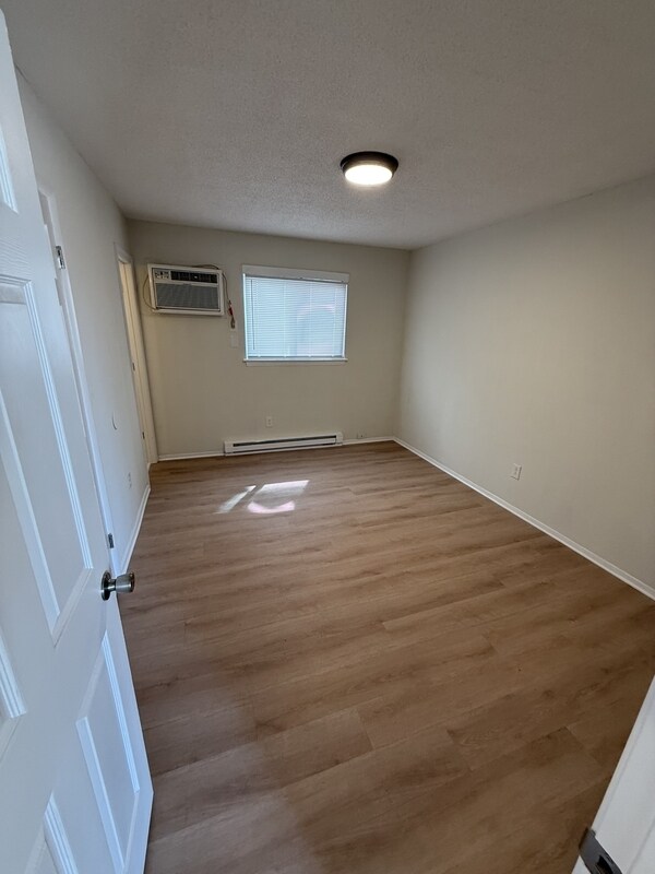 Foto del edificio - 255 W Ocean View Ave