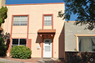 Building Photo - 235 Maricopa Dr