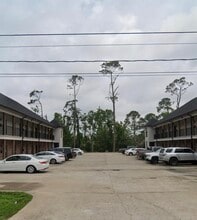 Building Photo - 641 W McNeese St