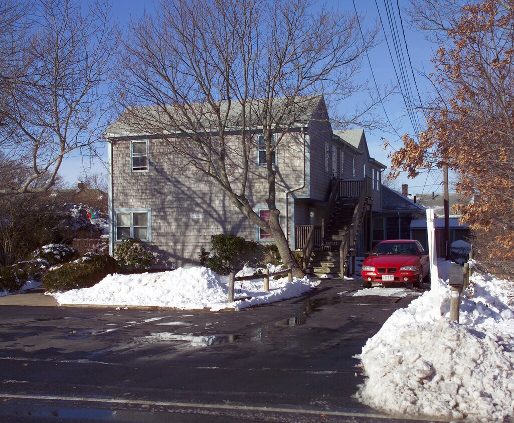 Primary Photo - 45 Ridgewood Ave