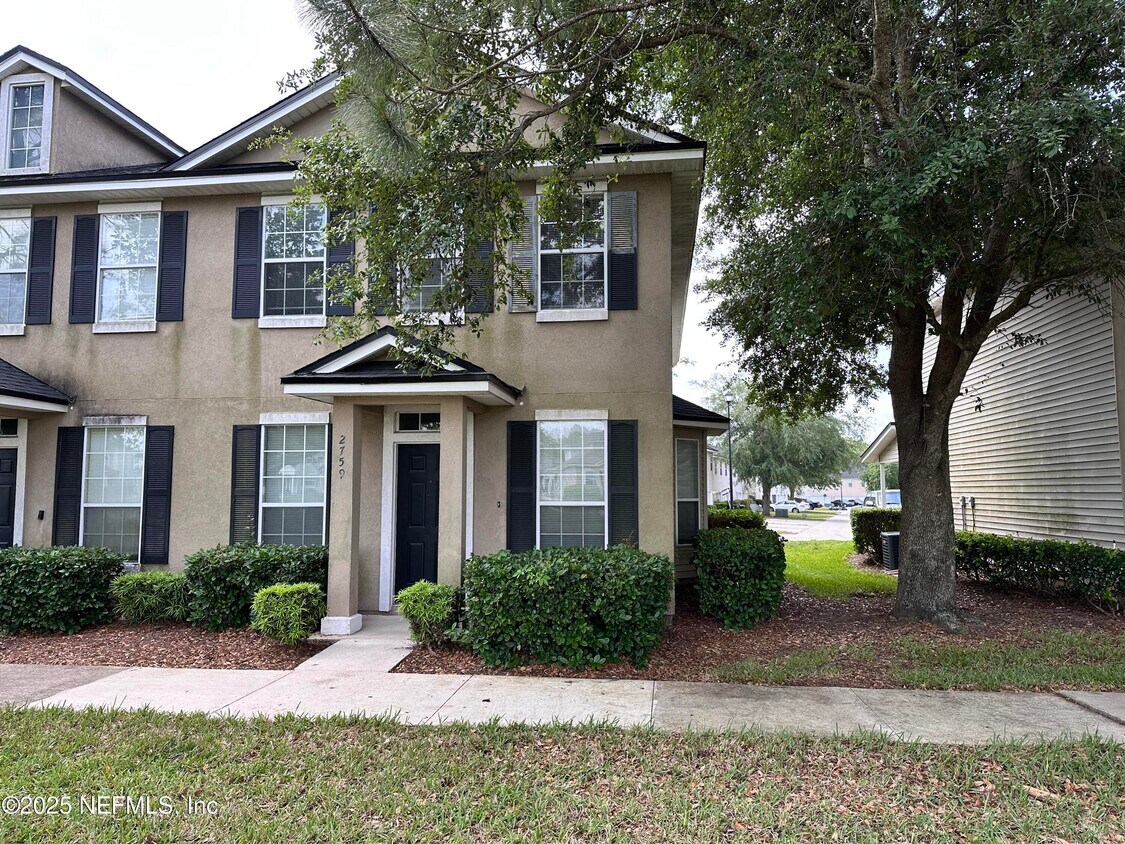 Primary Photo - 2759 Spencer Plantation Blvd