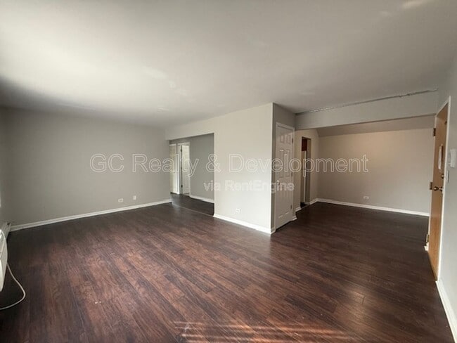 Building Photo - 1703 W Dennis Dr