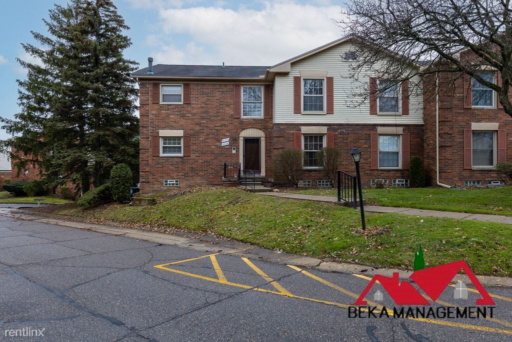 Primary Photo - 3 br, 2 bath Condo - 6230 Pepper Hill St