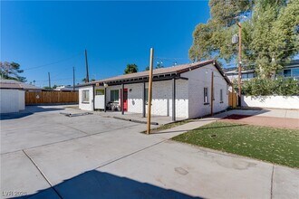 Building Photo - 309 N 16th St