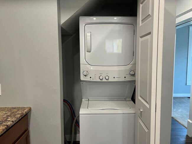 In unit washer & dryer - 1106 7th St