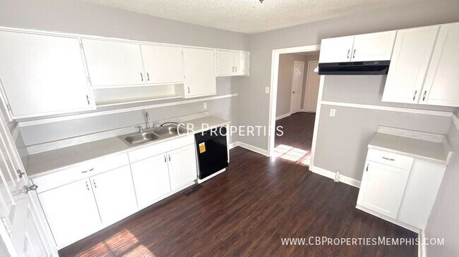 Foto del edificio - 1937 N Graham St