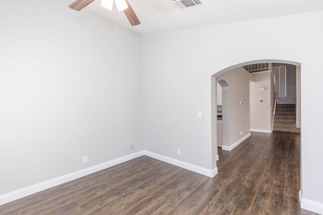 Foto del edificio - Lovely Home in The Lakes!