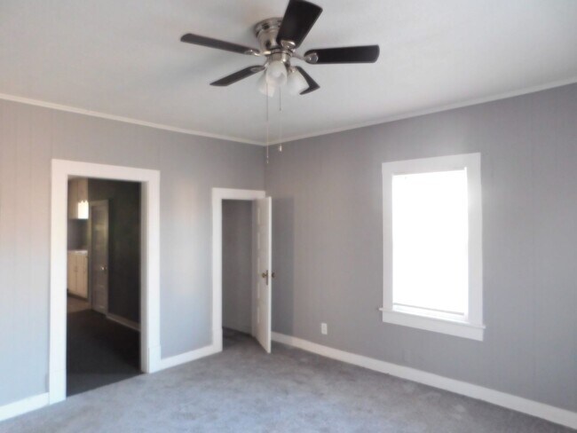 Foto del edificio - Beautiful 3 bedroom/1 bath home in El Dorado!