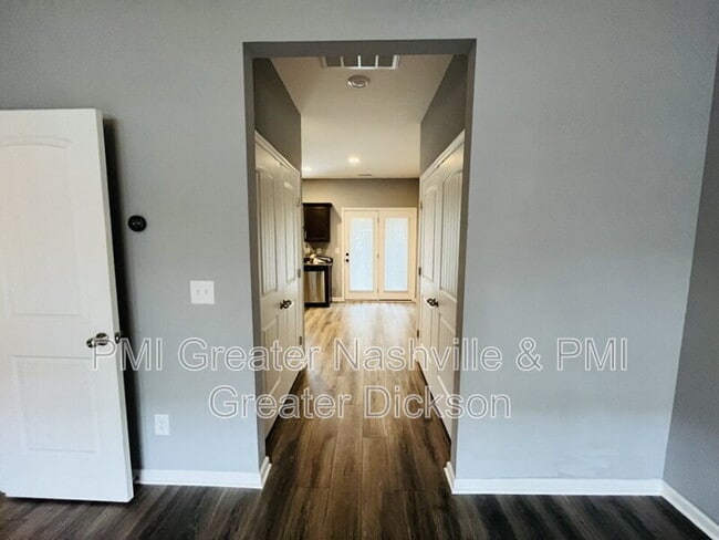 Building Photo - 409 Bell Forge Ct