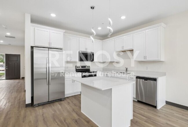 Foto del edificio - 3680 9th St NW