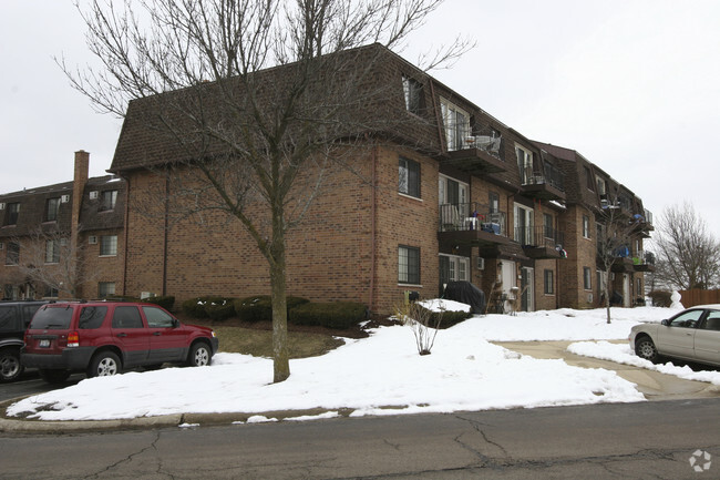 Building Photo - Century Point Apartments