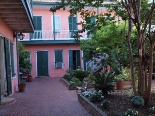 Building Photo - The Fernendez House