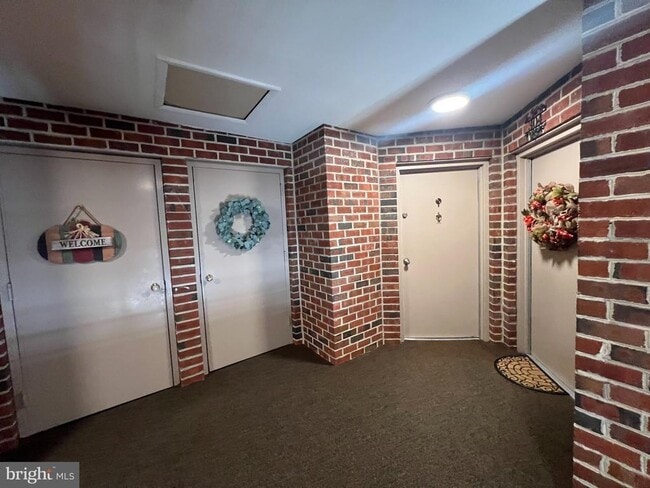 Foto del edificio - 17 Juliet Ln