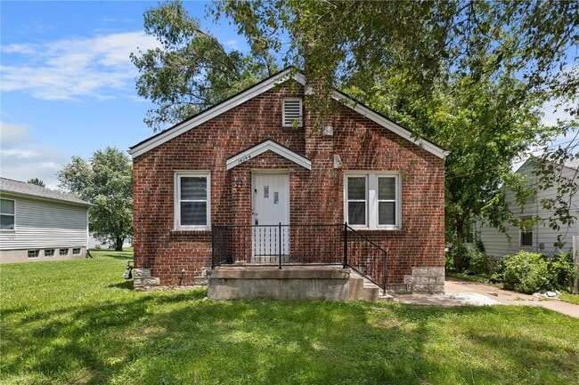 Building Photo - 10194 Imperial Dr