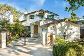 Primary Photo - Gorgeous Home - Great Location!