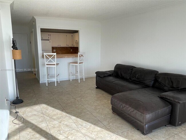 Foto del edificio - 16851 NE 23rd Ave