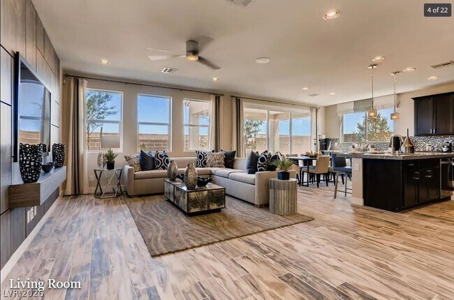 Foto del edificio - 9228 Swift Current Dr