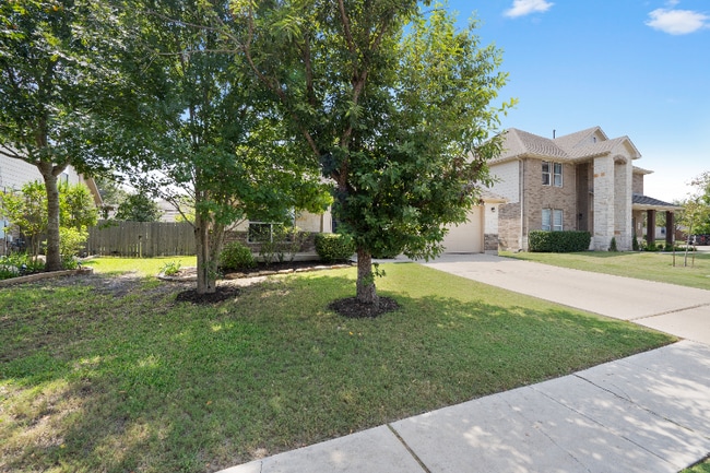 Building Photo - 124 Tarbox Brown Dr