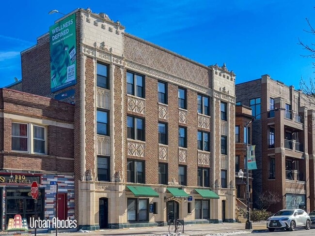 Building Photo - 4853 N Damen Ave
