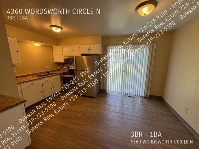 Foto del edificio - 4360 Wordsworth Cir N