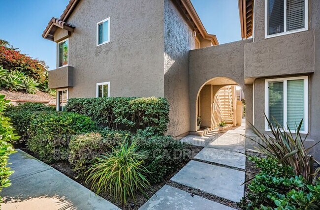 Foto del edificio - 930 Via Mil Cumbres Via