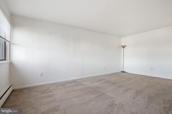 Foto del edificio - 201 Philadelphia Pike