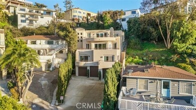 Building Photo - 352 Y Pl