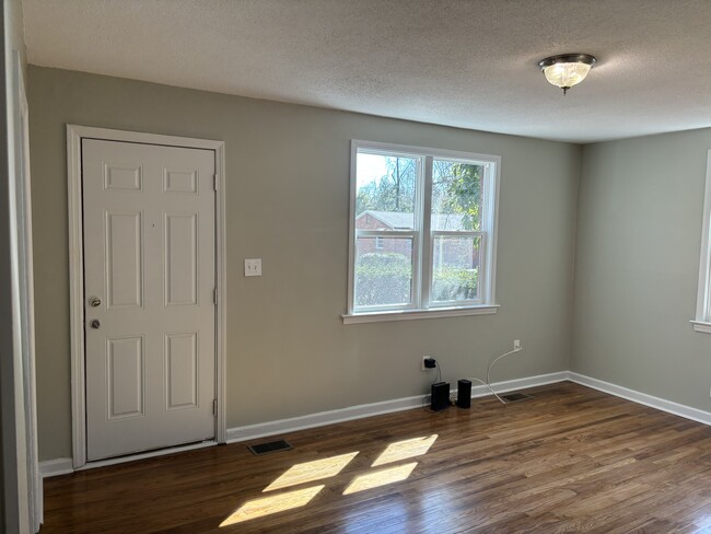 Foto del edificio - 4841 Norman St