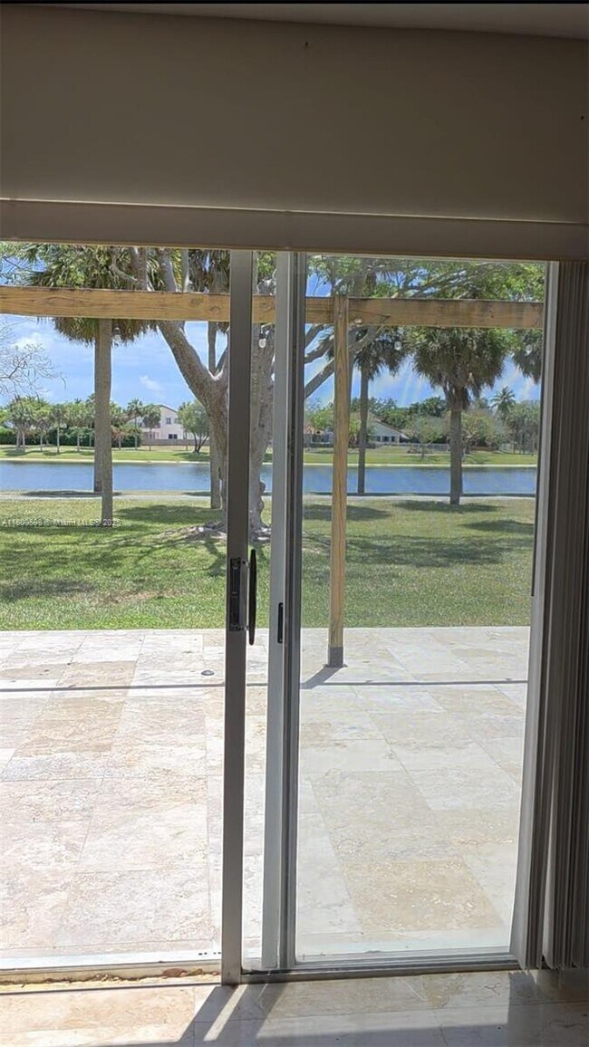Foto del edificio - 10929 SW 149th Pl