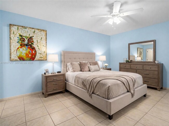 Building Photo - 4205 SW 136th Pl