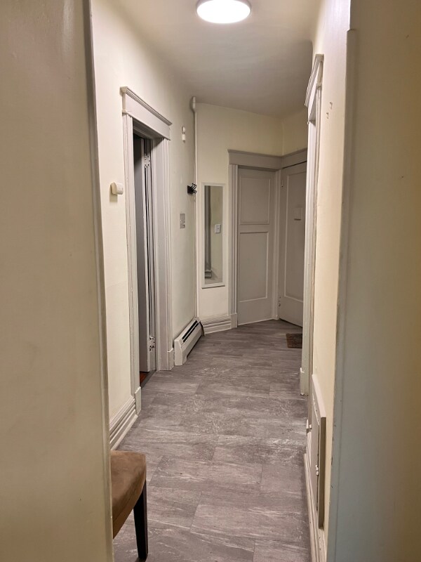 Foto del edificio - 371 Hudson Ave