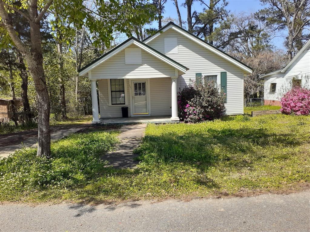 205 N Shelby St, Wetumpka, AL 36092 House Rental in Wetumpka, AL
