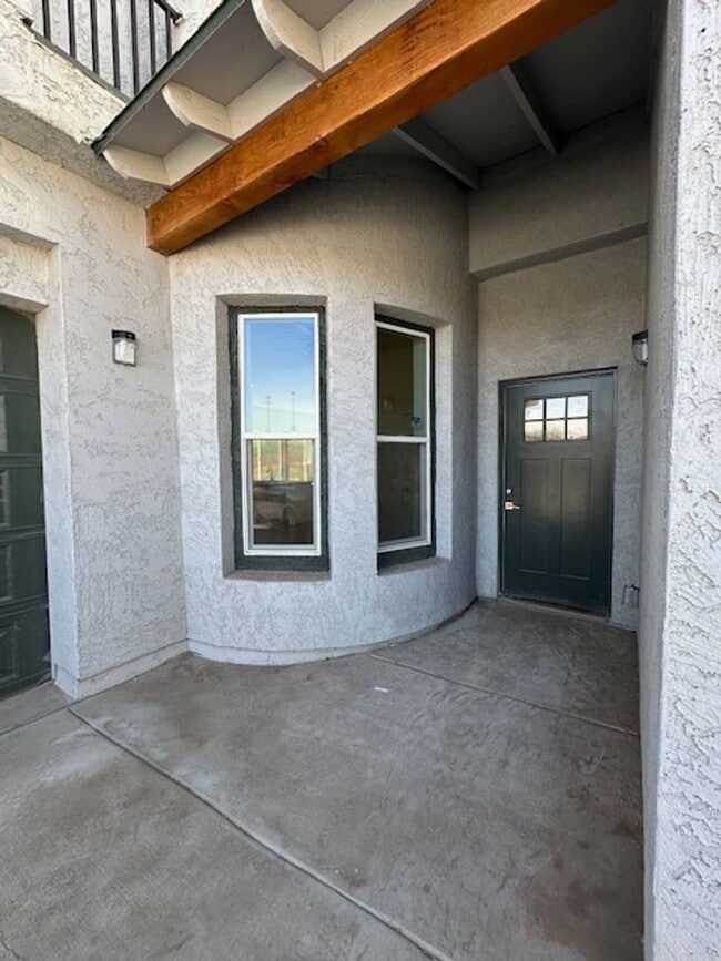 Photo - 5022 S 35th Ave Apartment